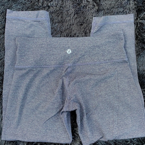 Lulu lemon capri